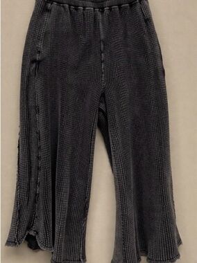 Sorel Ribbed Knit Wide-Leg Pants - Charcoal Black